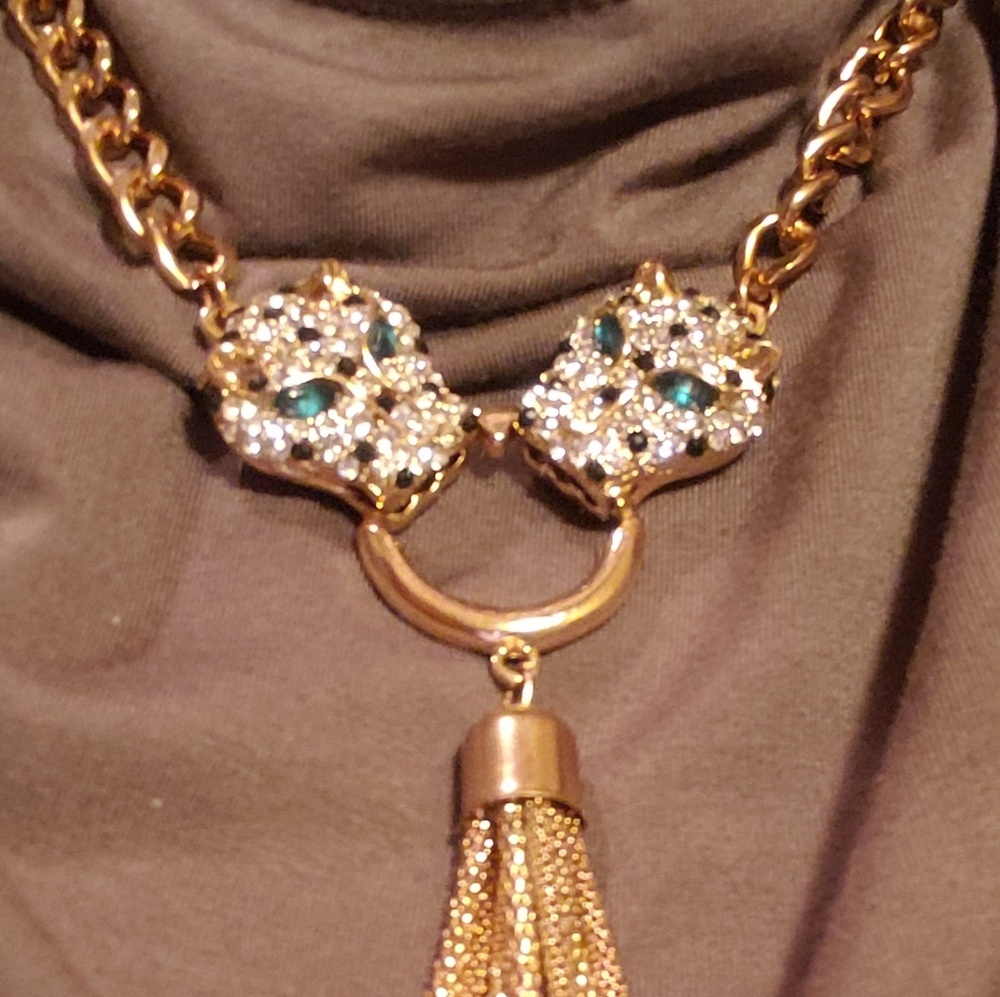 NWOT Gorgeous Crystal Statement Leopard Necklace